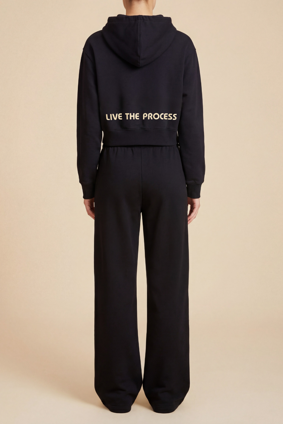 Soma Cropped Hoodie: precisely proportioned – Live The Process