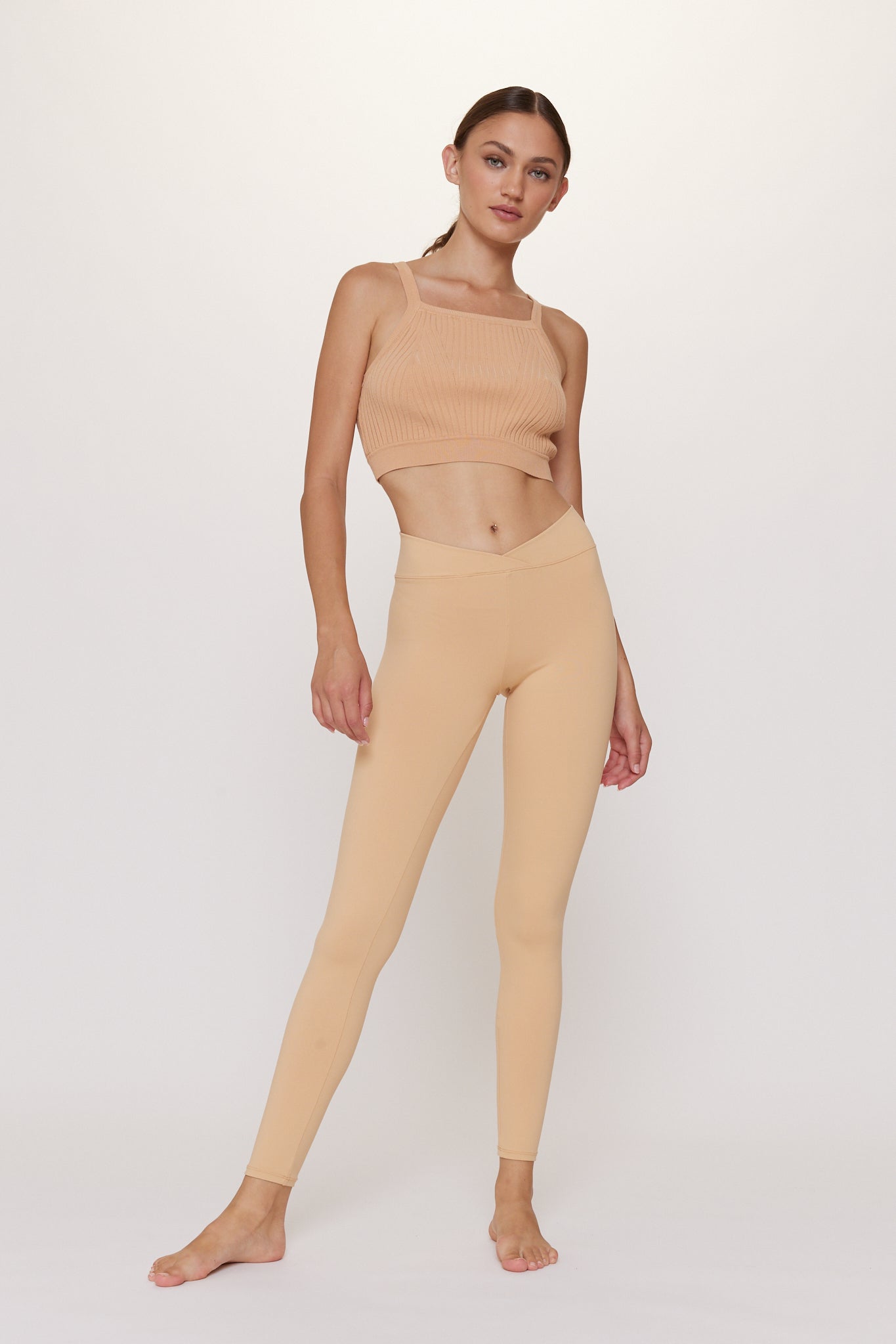 V Legging Archive