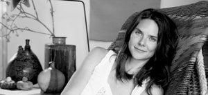 A Moment With Amanda Bacon