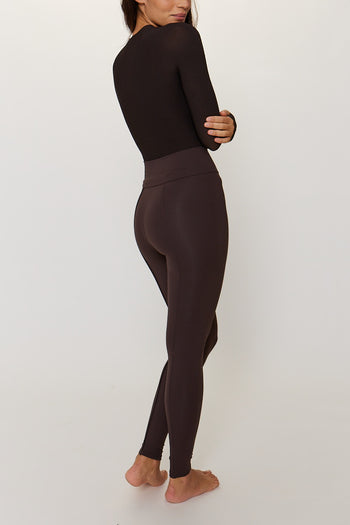 Tuxedo Legging Archive