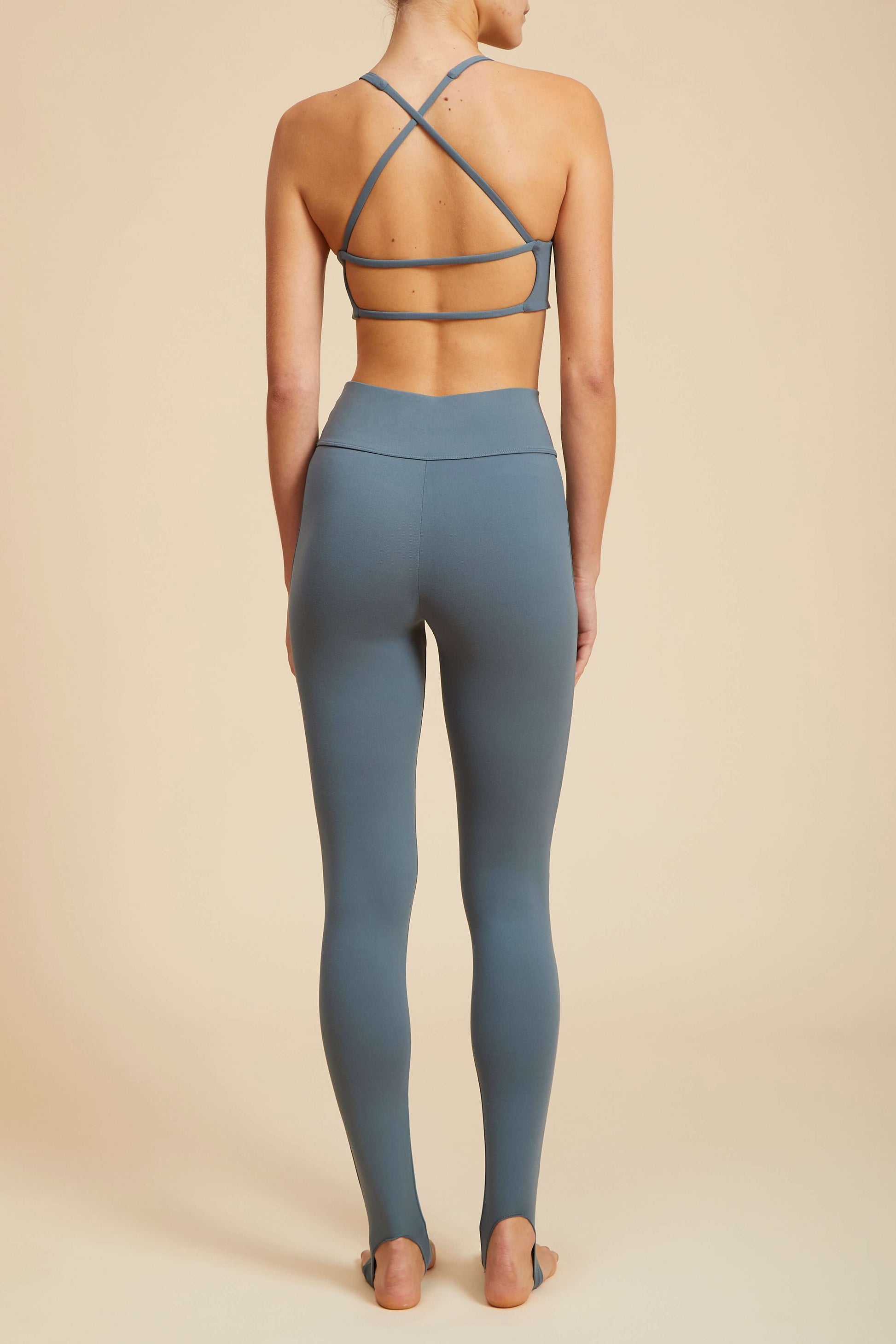 Live The Process Ballet Legging. Prima ballerina, but make it Process. Live out your ballerina fantasies in our beloved ballet-inspired legging. This feminine piece—featuring a high waist and stirrup foot—moves with you from ronde de jambe to round about