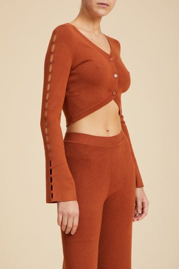 Alba Pant Archive