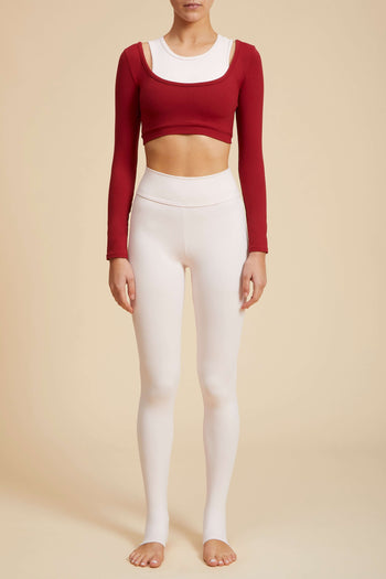 Live The Process Ballet Legging. Prima ballerina, but make it Process. Live out your ballerina fantasies in our beloved ballet-inspired legging. This feminine piece—featuring a high waist and stirrup foot—moves with you from ronde de jambe to round about